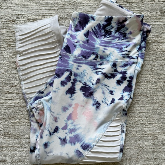 RBX Blue/White Patterned Leggings (Size Medium) - Picture 4 of 6